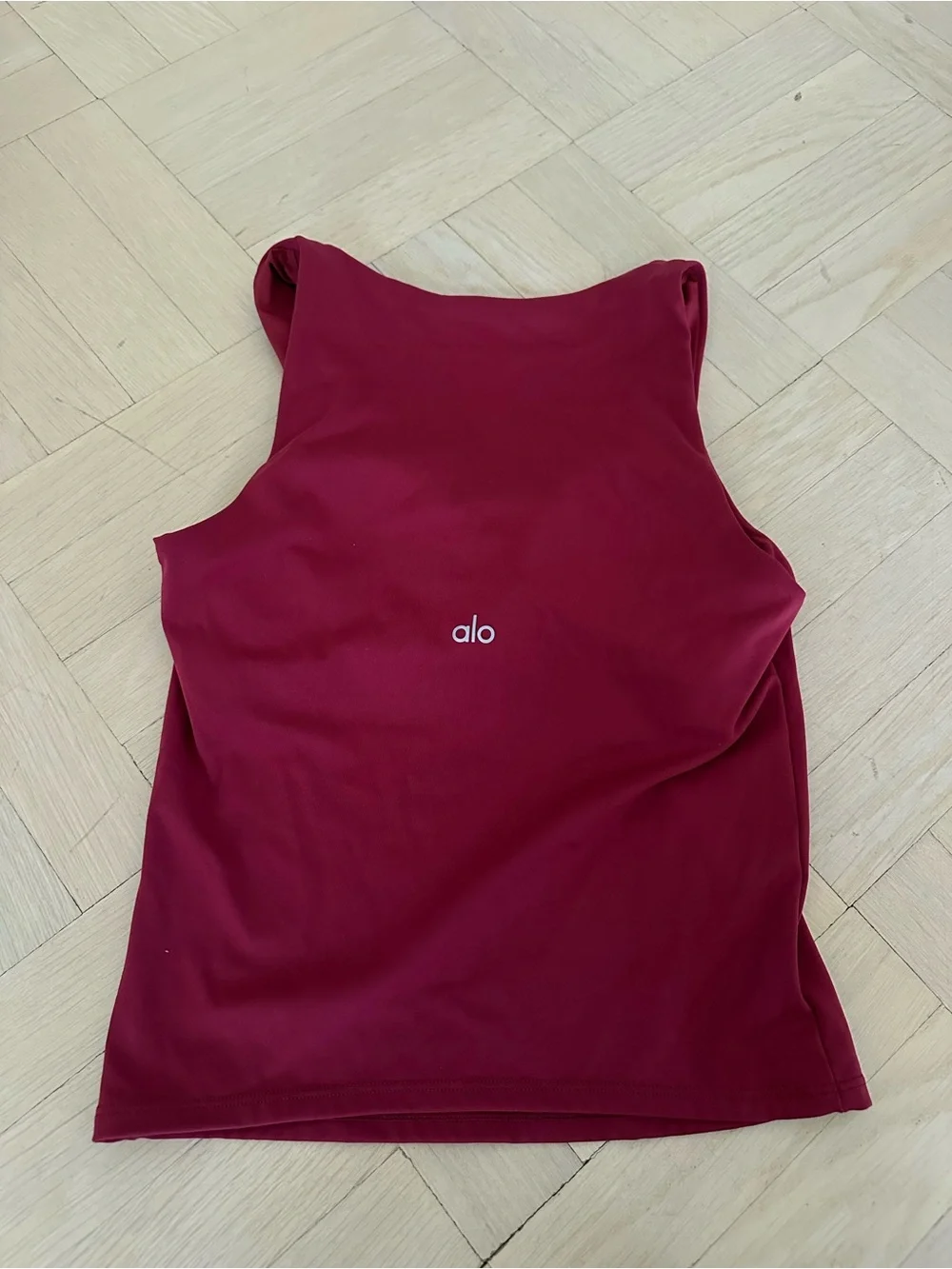 ALO Yoga Softsculpt No Nonsense Bra Tank Summer Romance Red Size Small